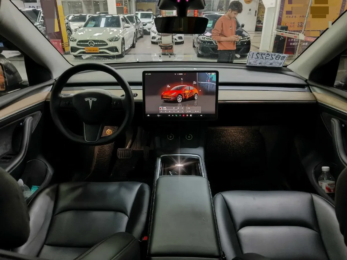 2022 BMW 3 Series 2.0T 184HP L4 8AT,autocango,china used car exporter,china ev exporter,chinese used car exporter,chinese used ev exporter