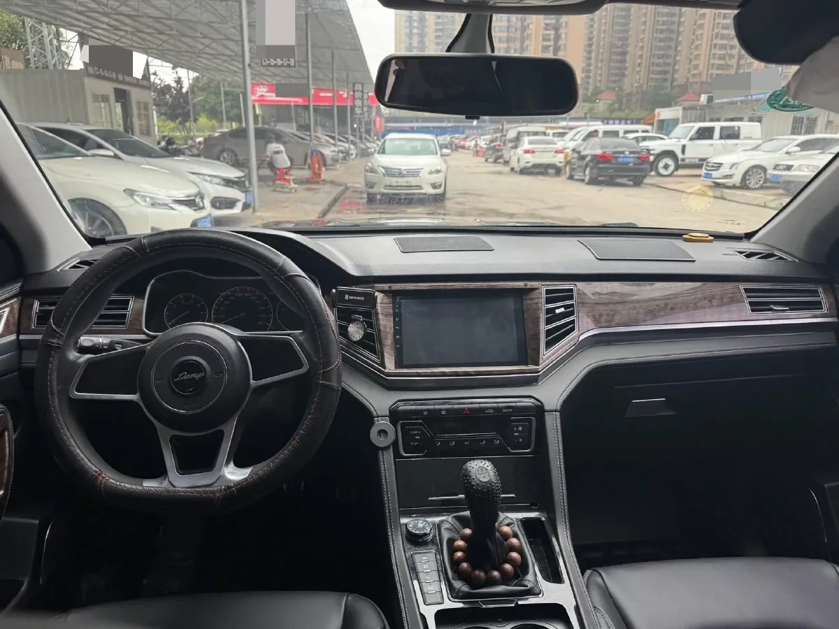 2017 Zotye Damy X7 1.8T 177HP L4 5MT,autocango,china used car exporter,china ev exporter,chinese used car exporter,chinese used ev exporter