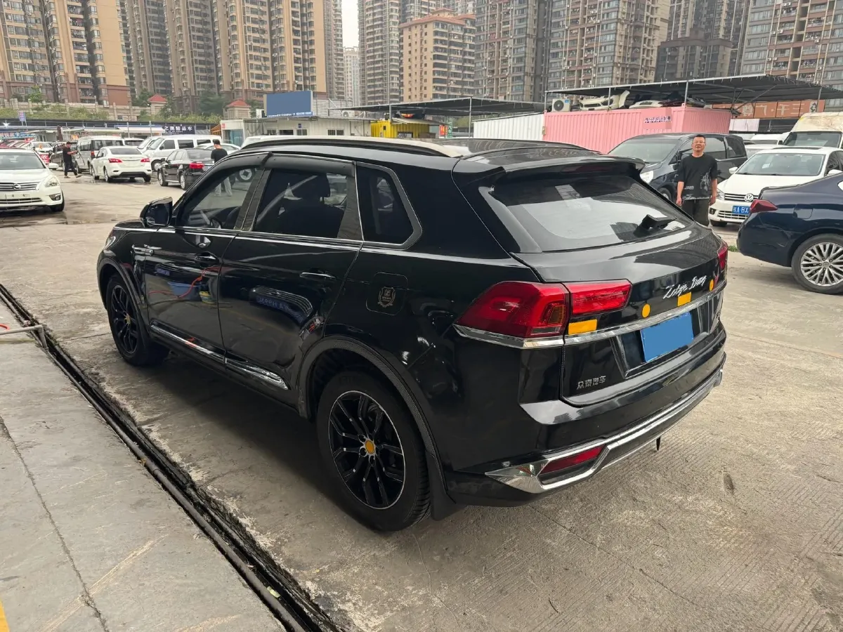 2017 Zotye Damy X7 1.8T 177HP L4 5MT,autocango,china used car exporter,china ev exporter,chinese used car exporter,chinese used ev exporter