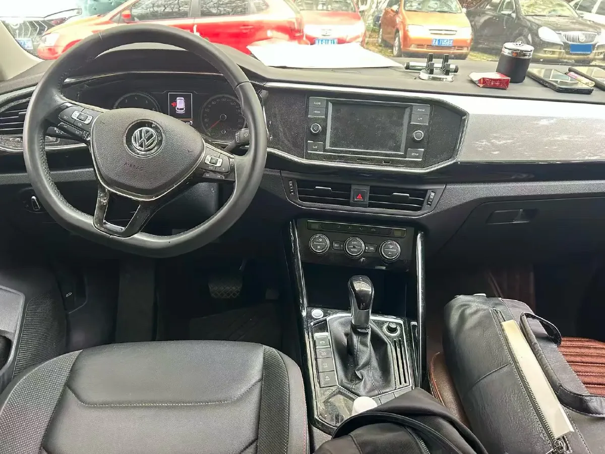 2019 Jeep Cherokee 2.0T 234HP L4 9AT,autocango,china used car exporter,china ev exporter,chinese used car exporter,chinese used ev exporter