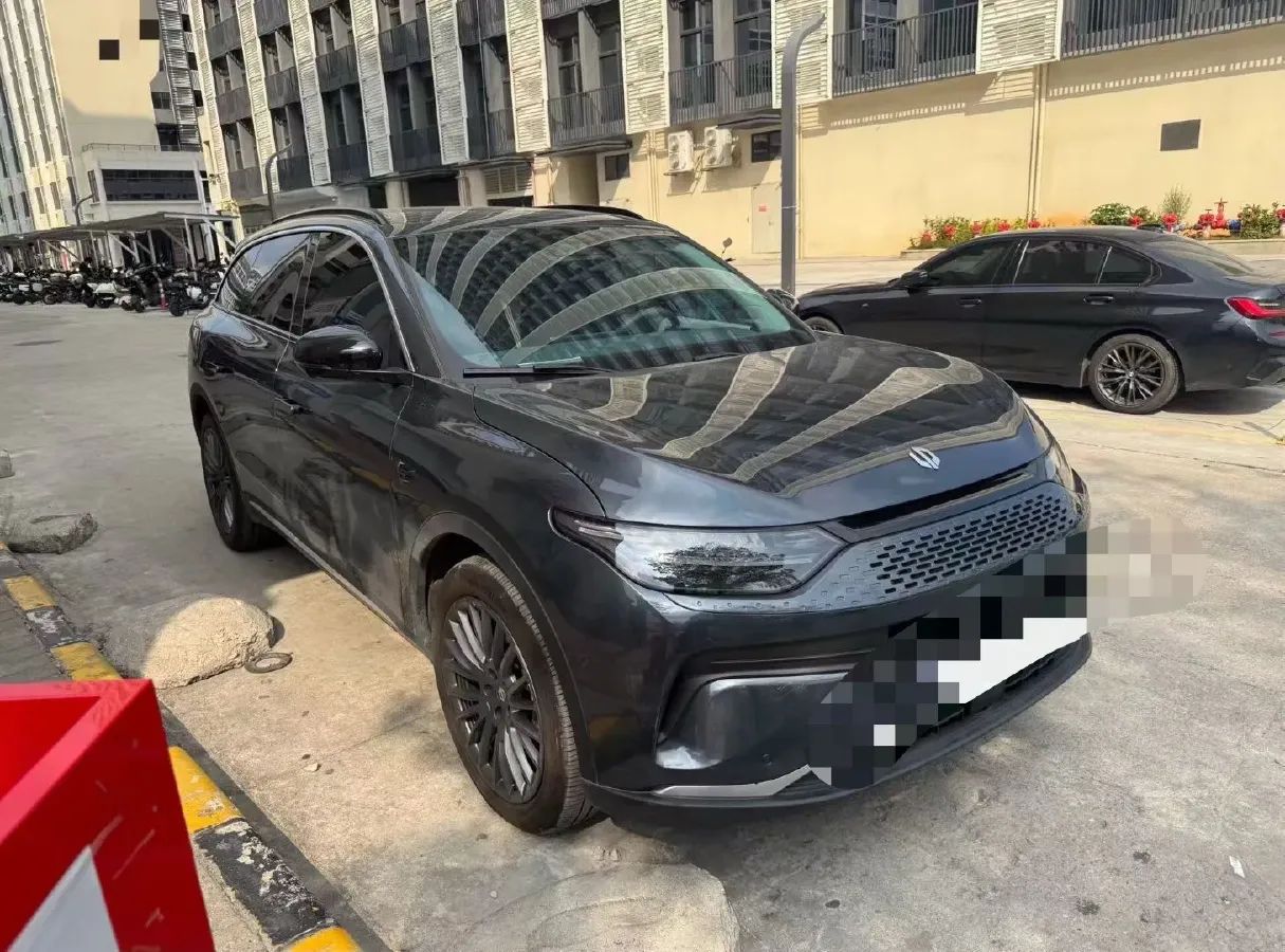 2024 Leapmotor C11 1.5L 95HP L4 REEV 43.74KWH,autocango,china used car exporter,china ev exporter,chinese used car exporter,chinese used ev exporter