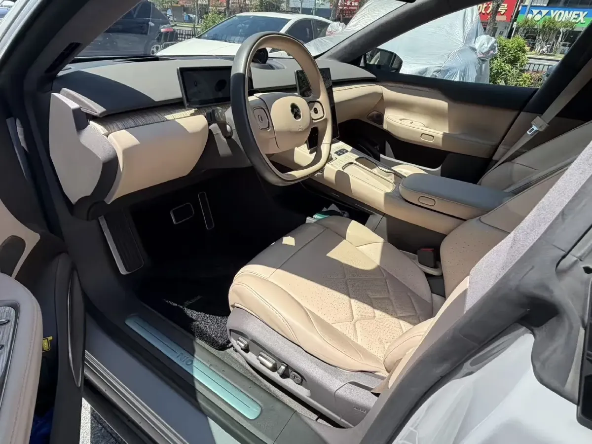 2021 Volkswagen ID.6 Crozz BEV 84.8KWH,autocango,china used car exporter,china ev exporter,chinese used car exporter,chinese used ev exporter