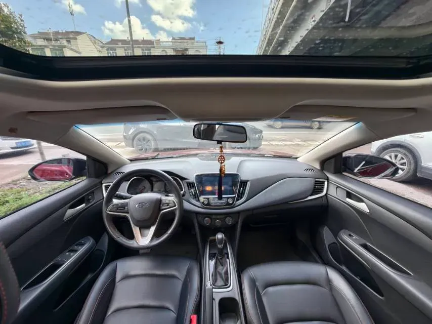 2020 Chevrolet Monza 1.0T 125HP L3 6DCT,autocango,china used car exporter,china ev exporter,chinese used car exporter,chinese used ev exporter