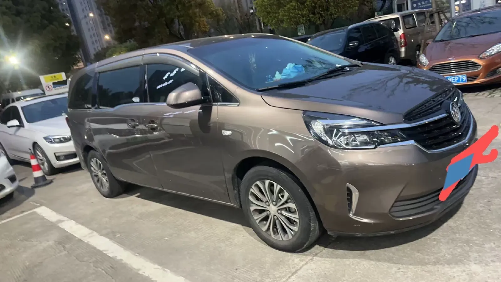 2021 Buick GL8 2.0T 237HP L4 9AT,autocango,china used car exporter,china ev exporter,chinese used car exporter,chinese used ev exporter