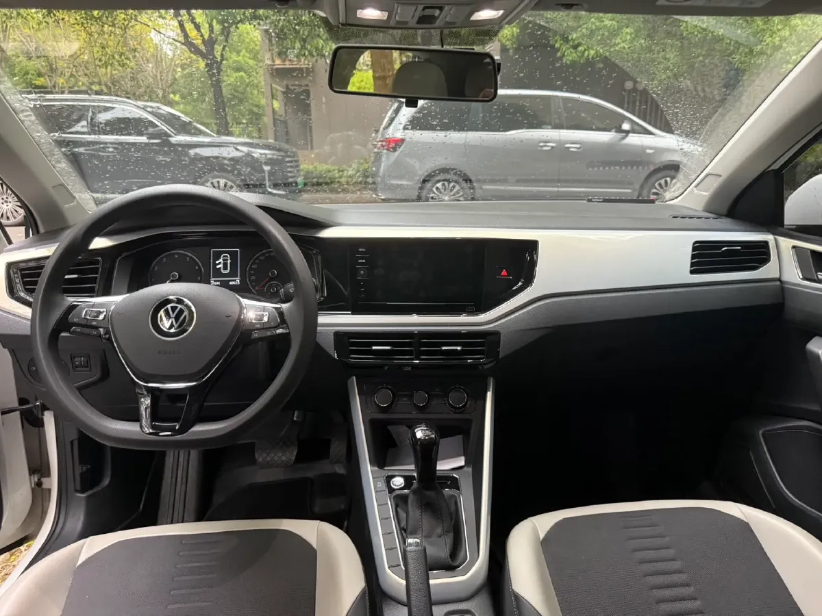 2021 Haval H6 1.5T 169HP L4 7DCT,autocango,china used car exporter,china ev exporter,chinese used car exporter,chinese used ev exporter