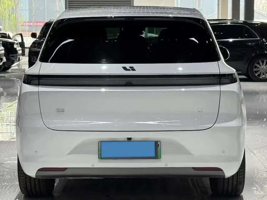 2024 Li L6 Range Extended 154HP L4 REEV 36.8KWH,autocango,china used car exporter,china ev exporter,chinese used car exporter,chinese used ev exporter
