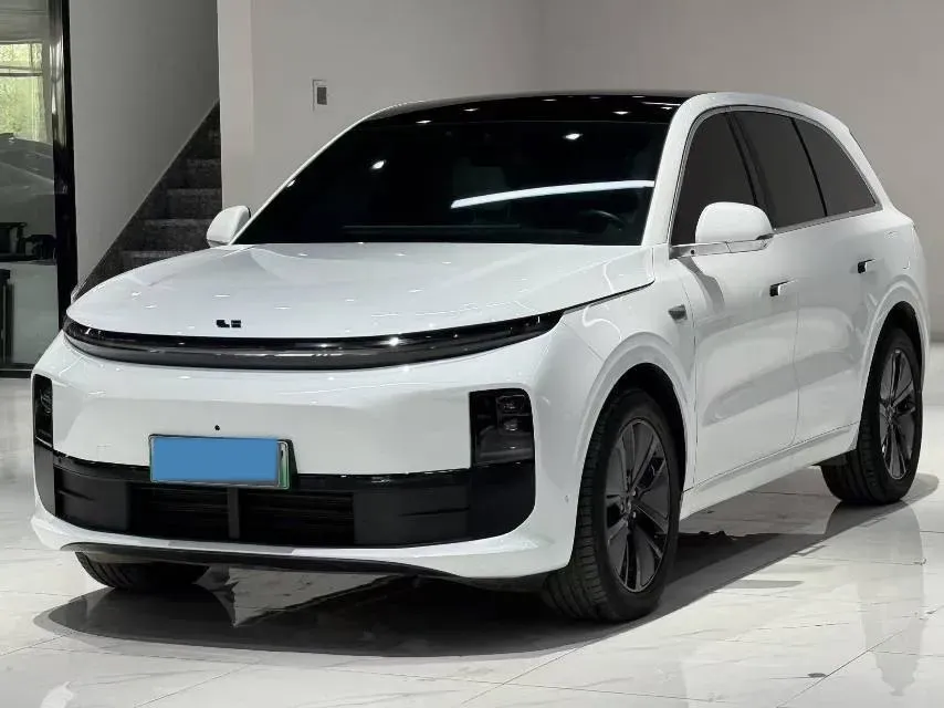 2024 Li L6 Range Extended 154HP L4 REEV 36.8KWH,autocango,china used car exporter,china ev exporter,chinese used car exporter,chinese used ev exporter