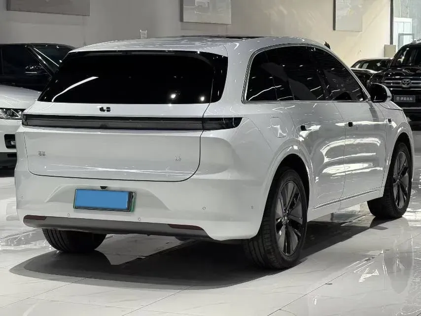 2024 Li L6 Range Extended 154HP L4 REEV 36.8KWH,autocango,china used car exporter,china ev exporter,chinese used car exporter,chinese used ev exporter