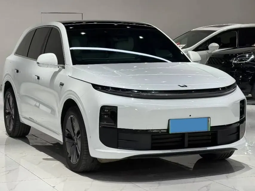 2024 Li L6 Range Extended 154HP L4 REEV 36.8KWH,autocango,china used car exporter,china ev exporter,chinese used car exporter,chinese used ev exporter