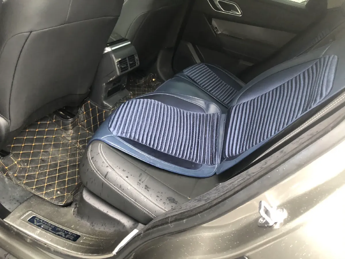 2020 Land Rover Range Rover Velar 2.0T 250HP L4 8AT,autocango,china used car exporter,china ev exporter,chinese used car exporter,chinese used ev exporter