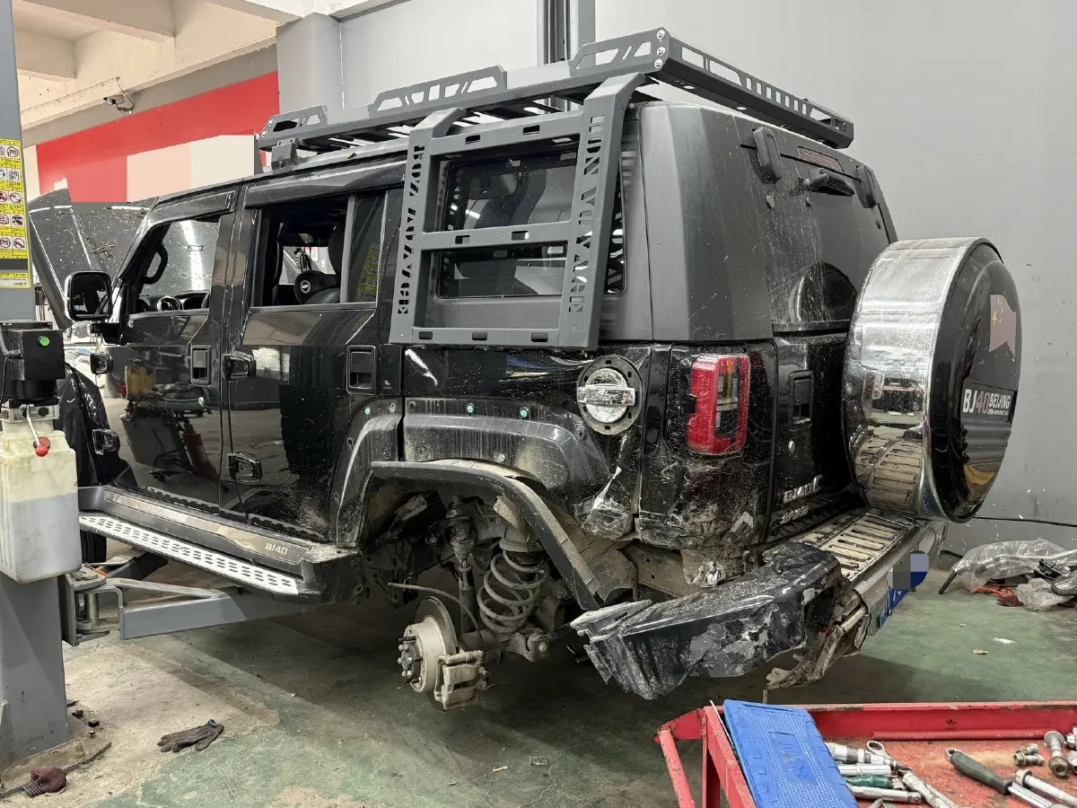 2020 Beijing BJ40 2.0T 224HP L4 8AT,autocango,china used car exporter,china ev exporter,chinese used car exporter,chinese used ev exporter