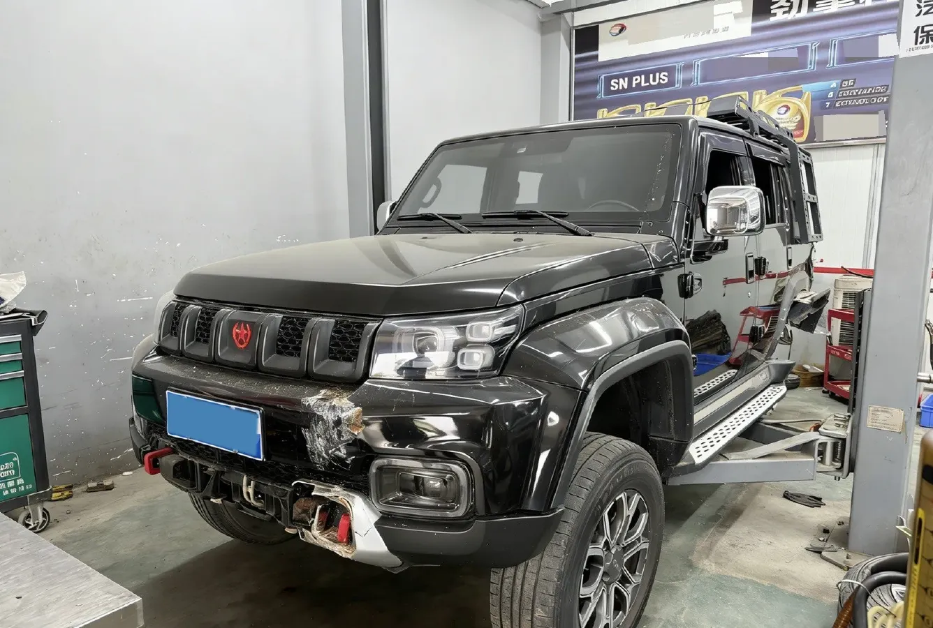 2020 Beijing BJ40 2.0T 224HP L4 8AT,autocango,china used car exporter,china ev exporter,chinese used car exporter,chinese used ev exporter