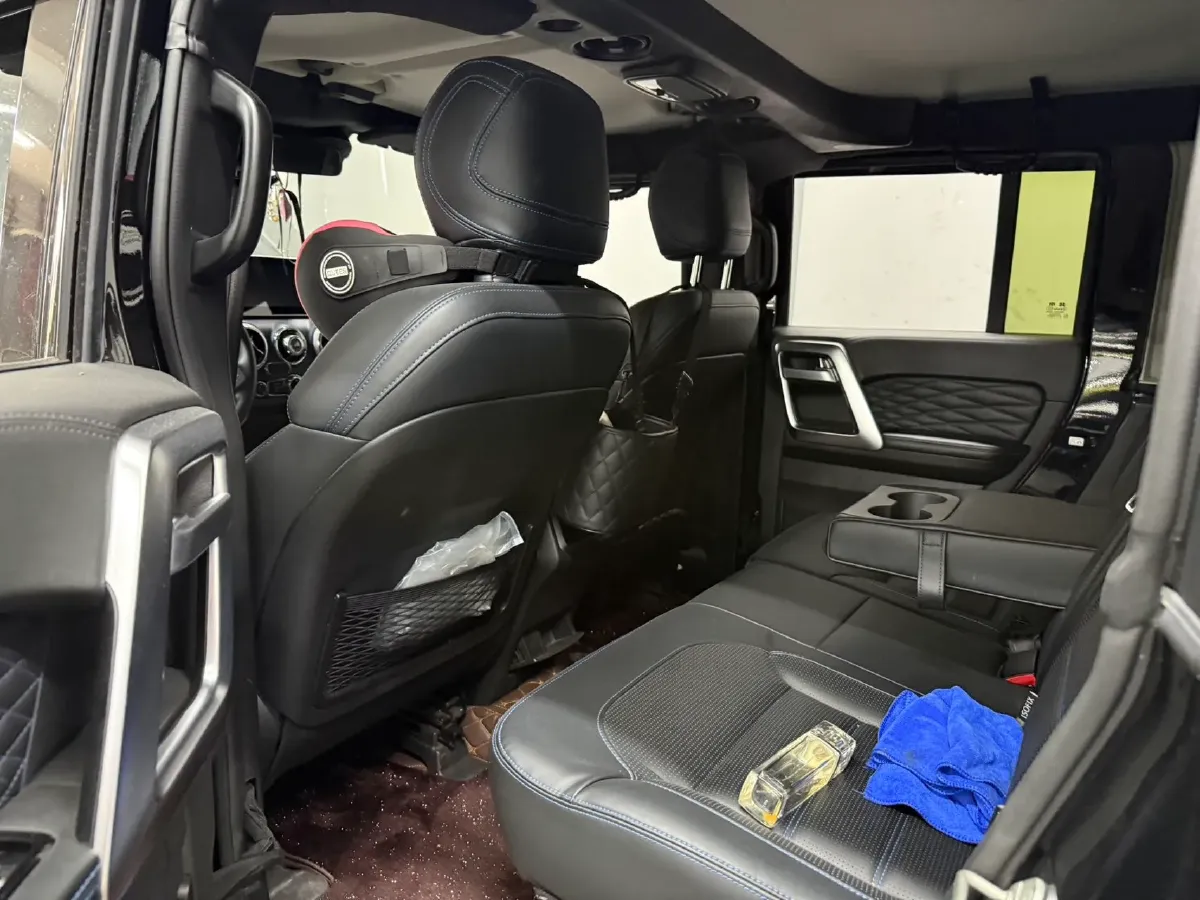 2020 Beijing BJ40 2.0T 224HP L4 8AT,autocango,china used car exporter,china ev exporter,chinese used car exporter,chinese used ev exporter