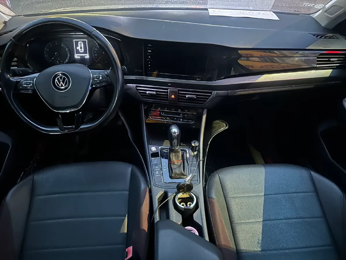 2020 Volkswagen Bora 1.5L 113HP L4 6AT,autocango,china used car exporter,china ev exporter,chinese used car exporter,chinese used ev exporter