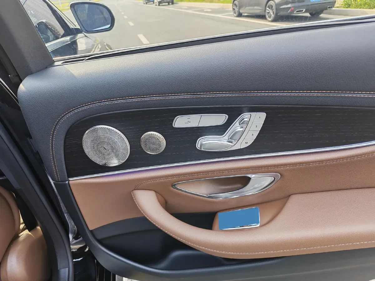 2021 Mercedes-Benz E Class 2.0T 258HP L4 9AT,autocango,china used car exporter,china ev exporter,chinese used car exporter,chinese used ev exporter