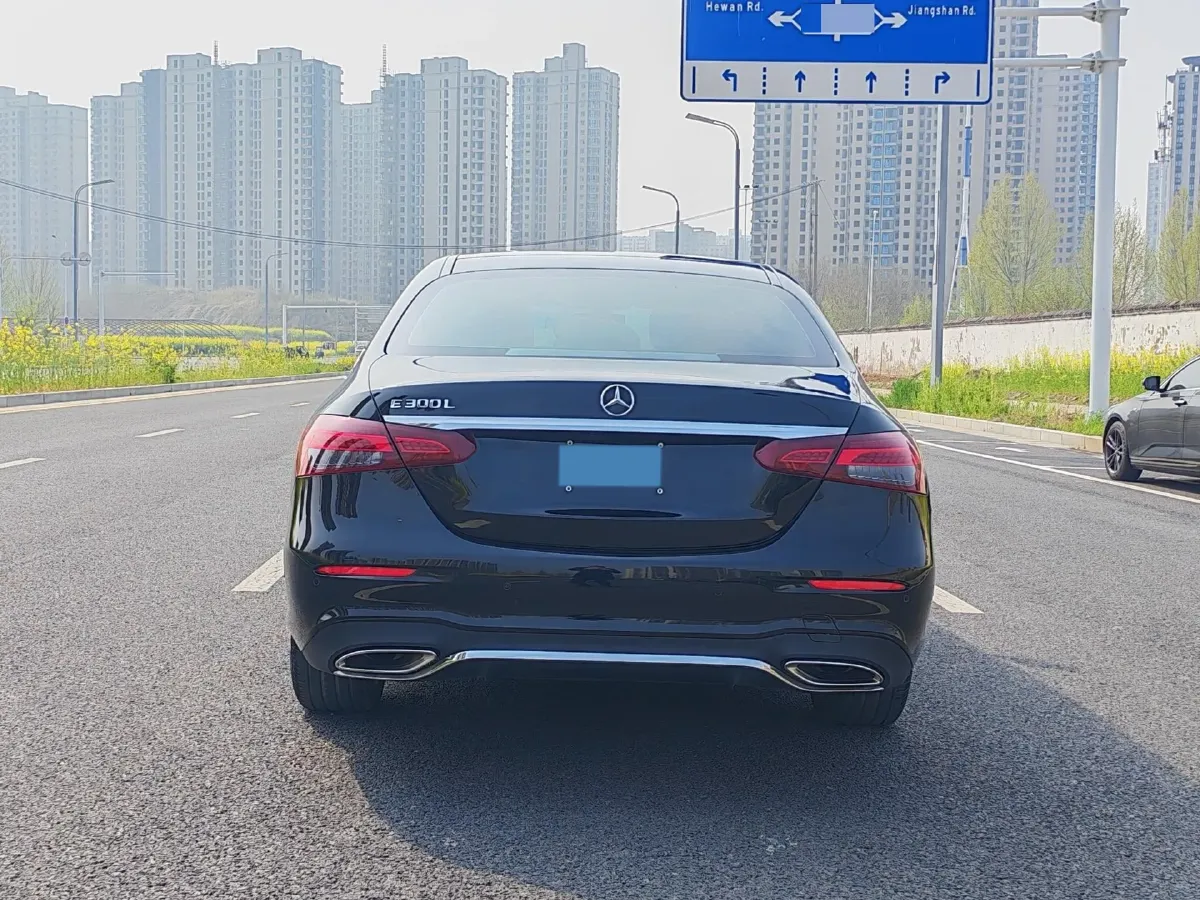 2021 Mercedes-Benz E Class 2.0T 258HP L4 9AT,autocango,china used car exporter,china ev exporter,chinese used car exporter,chinese used ev exporter