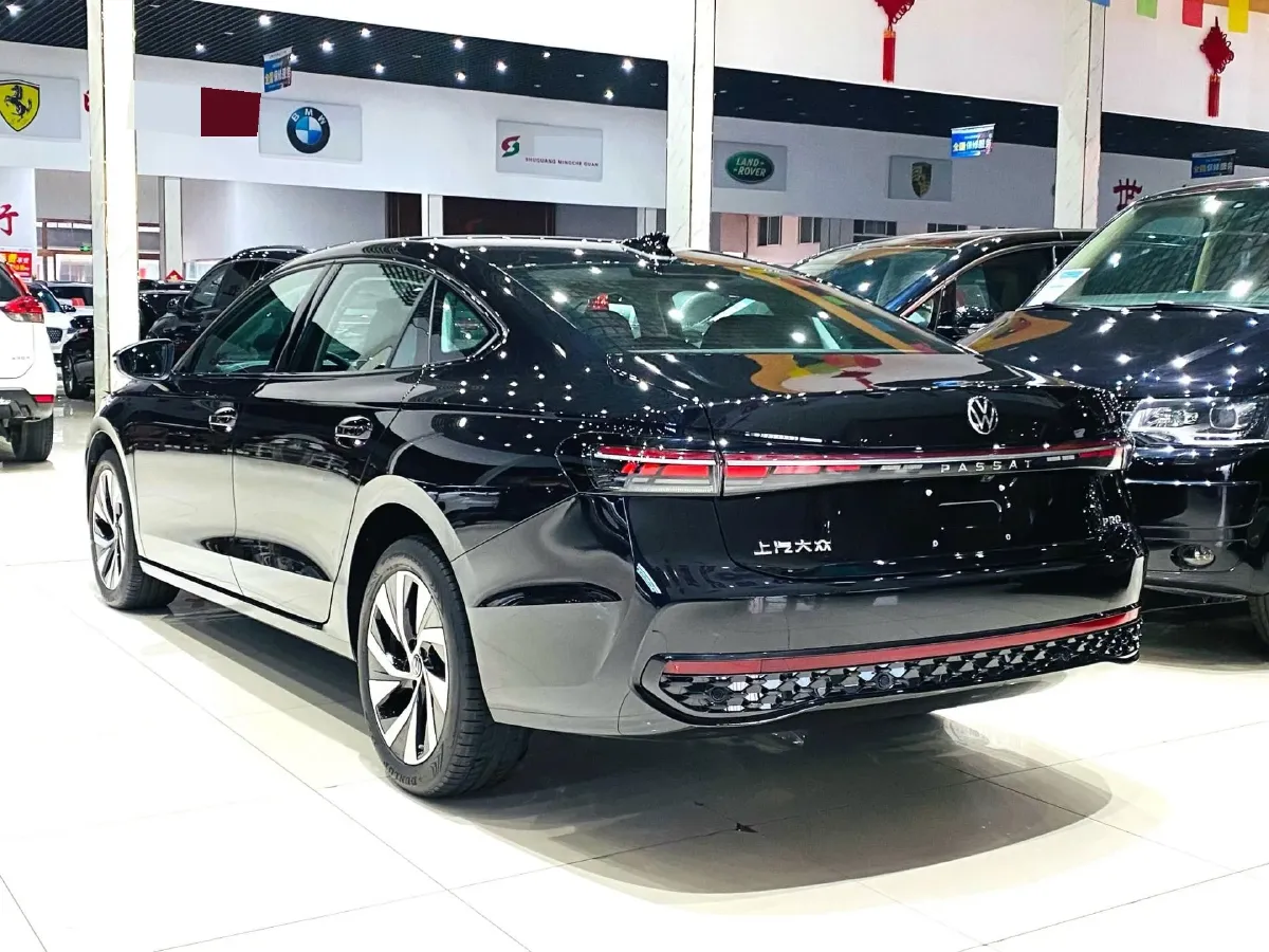 2025 Volkswagen Passat 2.0T 220HP L4 7DCT,autocango,china used car exporter,china ev exporter,chinese used car exporter,chinese used ev exporter