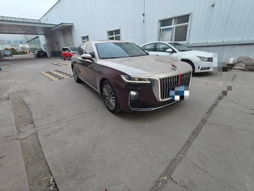 2020 HongQi H9 2.0T 252HP L4 7DCT,autocango,china used car exporter,china ev exporter,chinese used car exporter,chinese used ev exporter