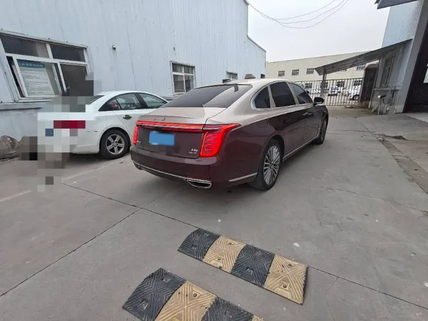 2020 HongQi H9 2.0T 252HP L4 7DCT,autocango,china used car exporter,china ev exporter,chinese used car exporter,chinese used ev exporter