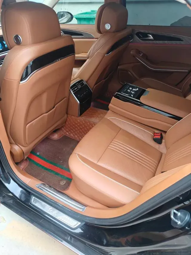 2020 HongQi H9 2.0T 252HP L4 7DCT,autocango,china used car exporter,china ev exporter,chinese used car exporter,chinese used ev exporter