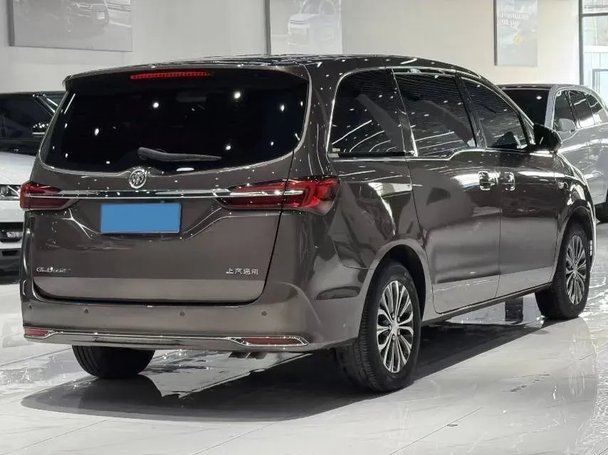 2022 Buick GL8 2.0T 237HP L4 9AT,autocango,china used car exporter,china ev exporter,chinese used car exporter,chinese used ev exporter