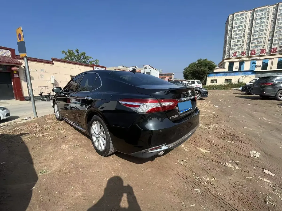 2023 Toyota Camry 2.0L 177HP L4 CVT,autocango,china used car exporter,china ev exporter,chinese used car exporter,chinese used ev exporter