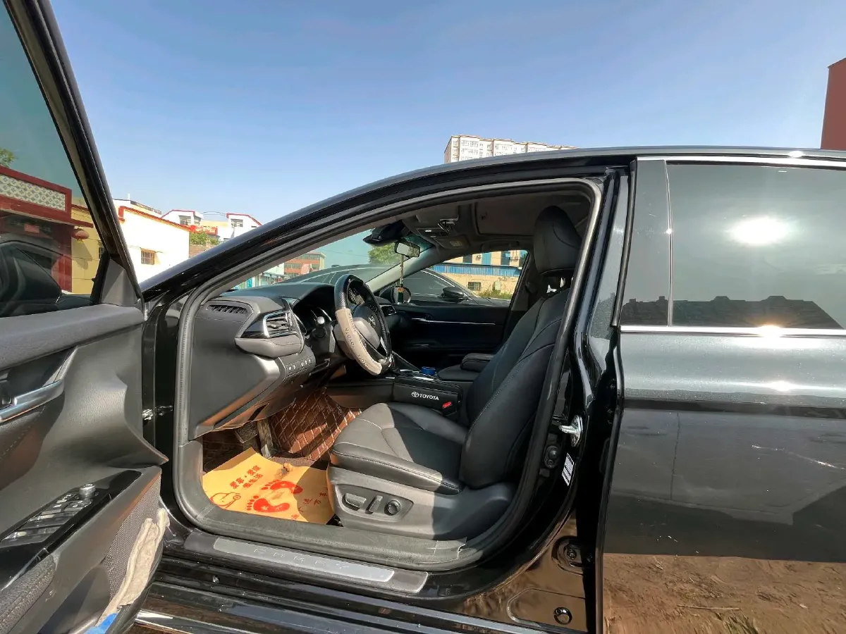 2023 Toyota Camry 2.0L 177HP L4 CVT,autocango,china used car exporter,china ev exporter,chinese used car exporter,chinese used ev exporter
