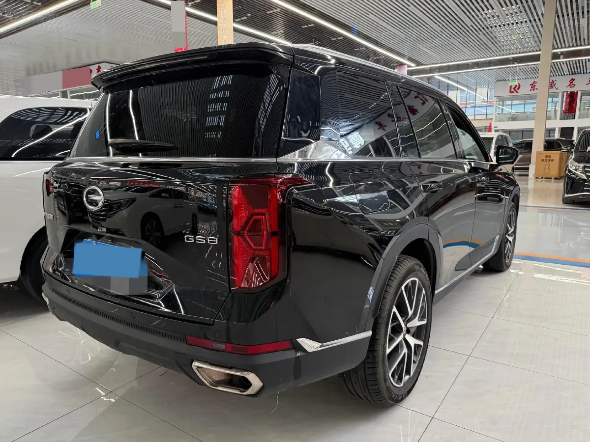 2022 GAC Trumpchi GS8 2.0T 252HP L4 8AT,autocango,china used car exporter,china ev exporter,chinese used car exporter,chinese used ev exporter
