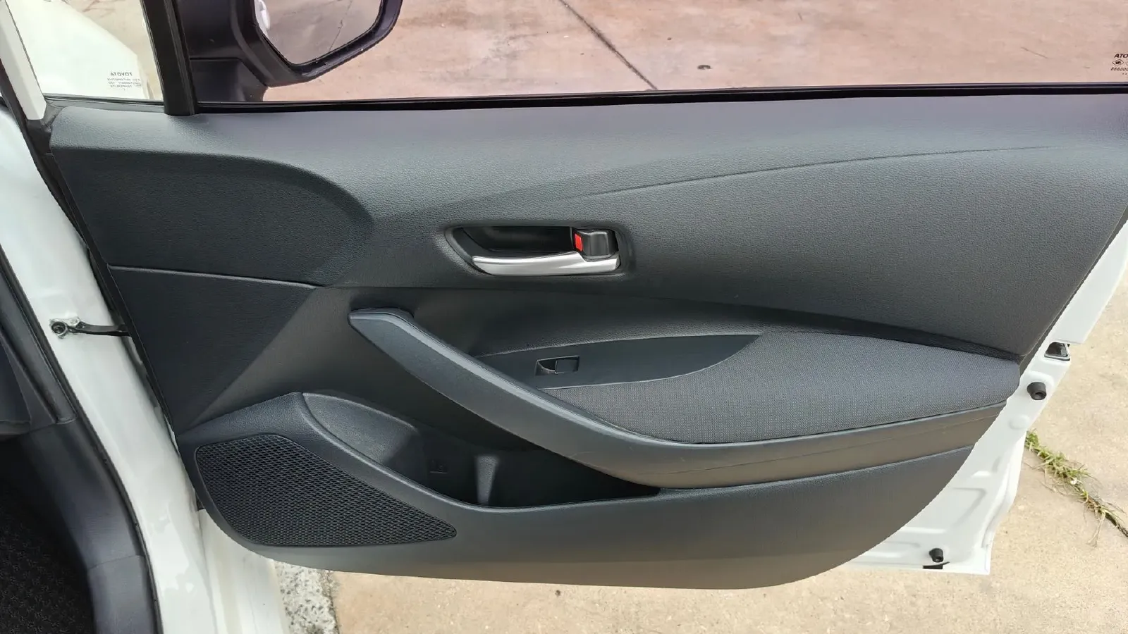 2021 Toyota Corolla 1.2T 116HP L4 CVT,autocango,china used car exporter,china ev exporter,chinese used car exporter,chinese used ev exporter