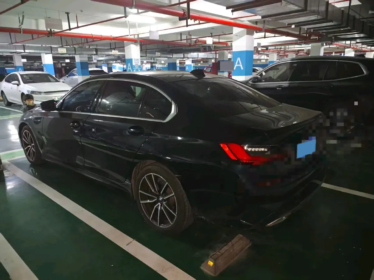 2021 BMW 3 Series 2.0T 184HP L4 8AT,autocango,china used car exporter,china ev exporter,chinese used car exporter,chinese used ev exporter