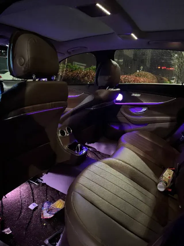 2022 Mercedes-Benz E Class 2.0T 197HP L4 9AT,autocango,china used car exporter,china ev exporter,chinese used car exporter,chinese used ev exporter