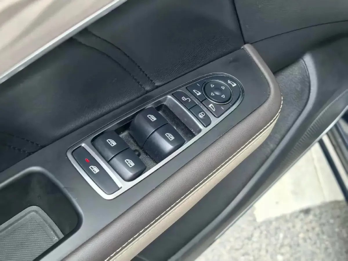 2022 Exceed LXC-DM 1.5T 156HP L4 3DHT PHEV 19.27KWH,autocango,china used car exporter,china ev exporter,chinese used car exporter,chinese used ev exporter