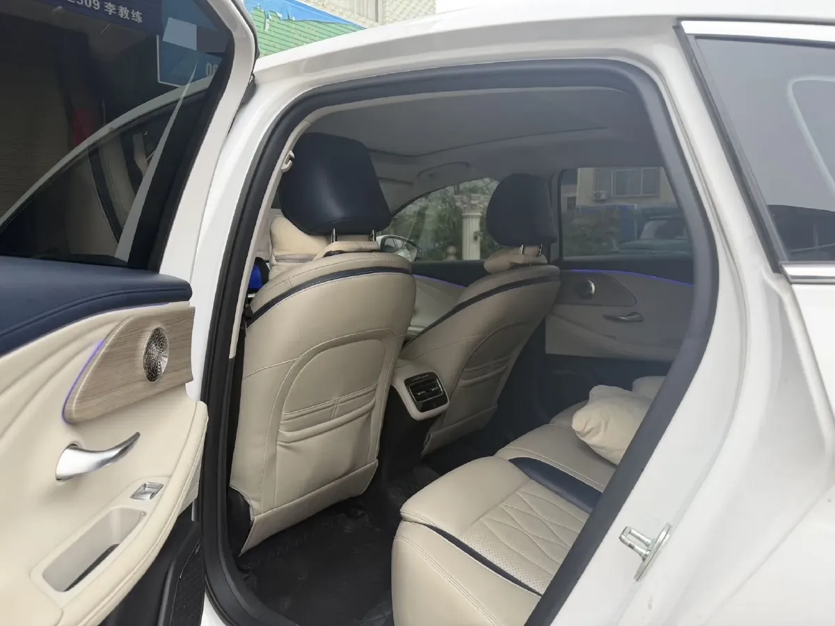 2022 Chery Arrizo 8 1.6T 197HP L4 7DCT,autocango,china used car exporter,china ev exporter,chinese used car exporter,chinese used ev exporter