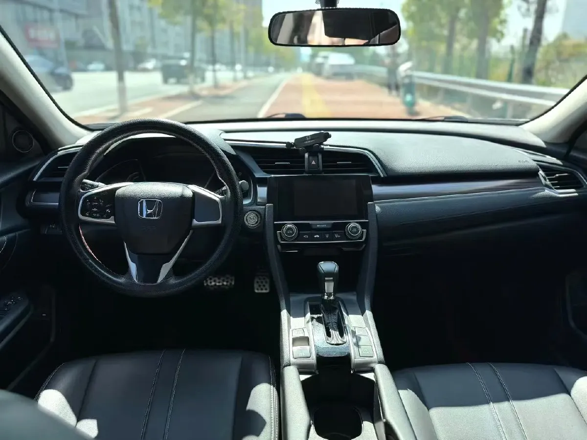 2019 Honda Civic 1.5T 177HP L4 CVT,autocango,china used car exporter,china ev exporter,chinese used car exporter,chinese used ev exporter