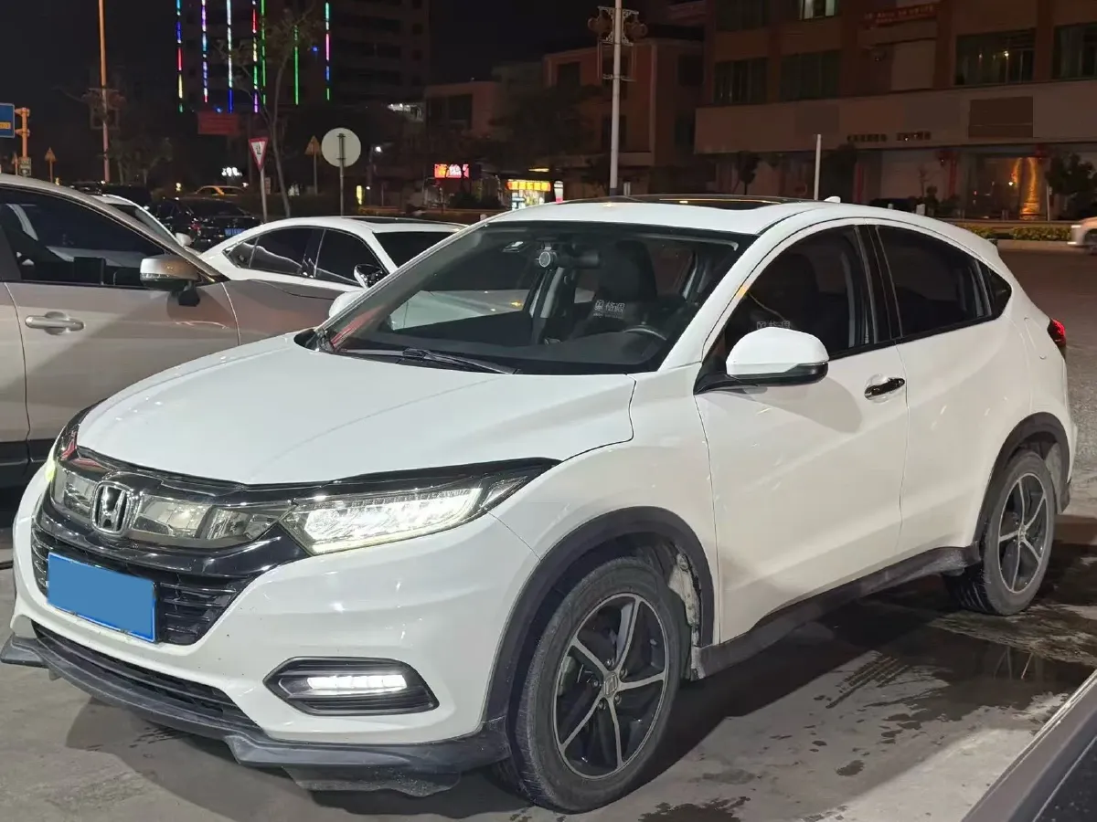 2020 Honda Vezel 1.5L 131HP L4 CVT,autocango,china used car exporter,china ev exporter,chinese used car exporter,chinese used ev exporter
