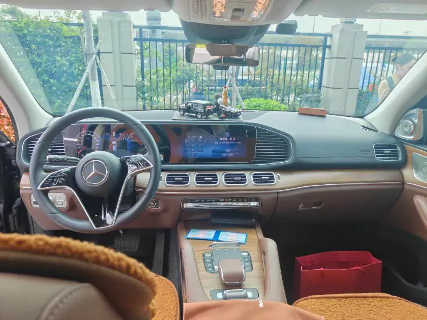 2024 Mercedes-Benz GLE Class 2.0T 252HP L4 9AT PHEV 31.2KWH,autocango,china used car exporter,china ev exporter,chinese used car exporter,chinese used ev exporter