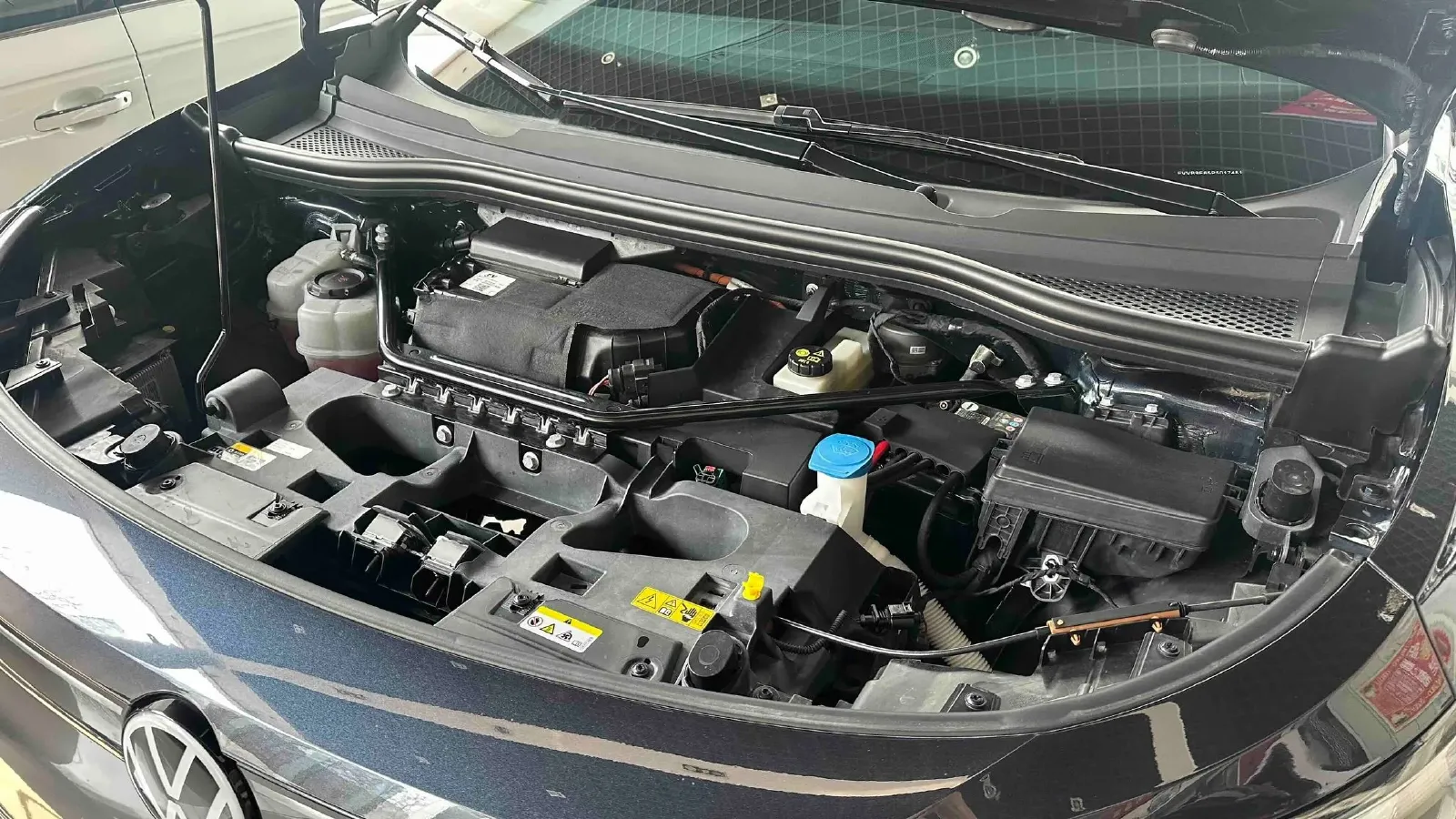 2024 Volkswagen ID.4 Crozz BEV 84.8KWH,autocango,china used car exporter,china ev exporter,chinese used car exporter,chinese used ev exporter