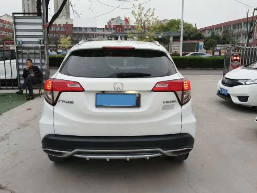 2020 Honda Vezel 1.5L 131HP L4 CVT,autocango,china used car exporter,china ev exporter,chinese used car exporter,chinese used ev exporter