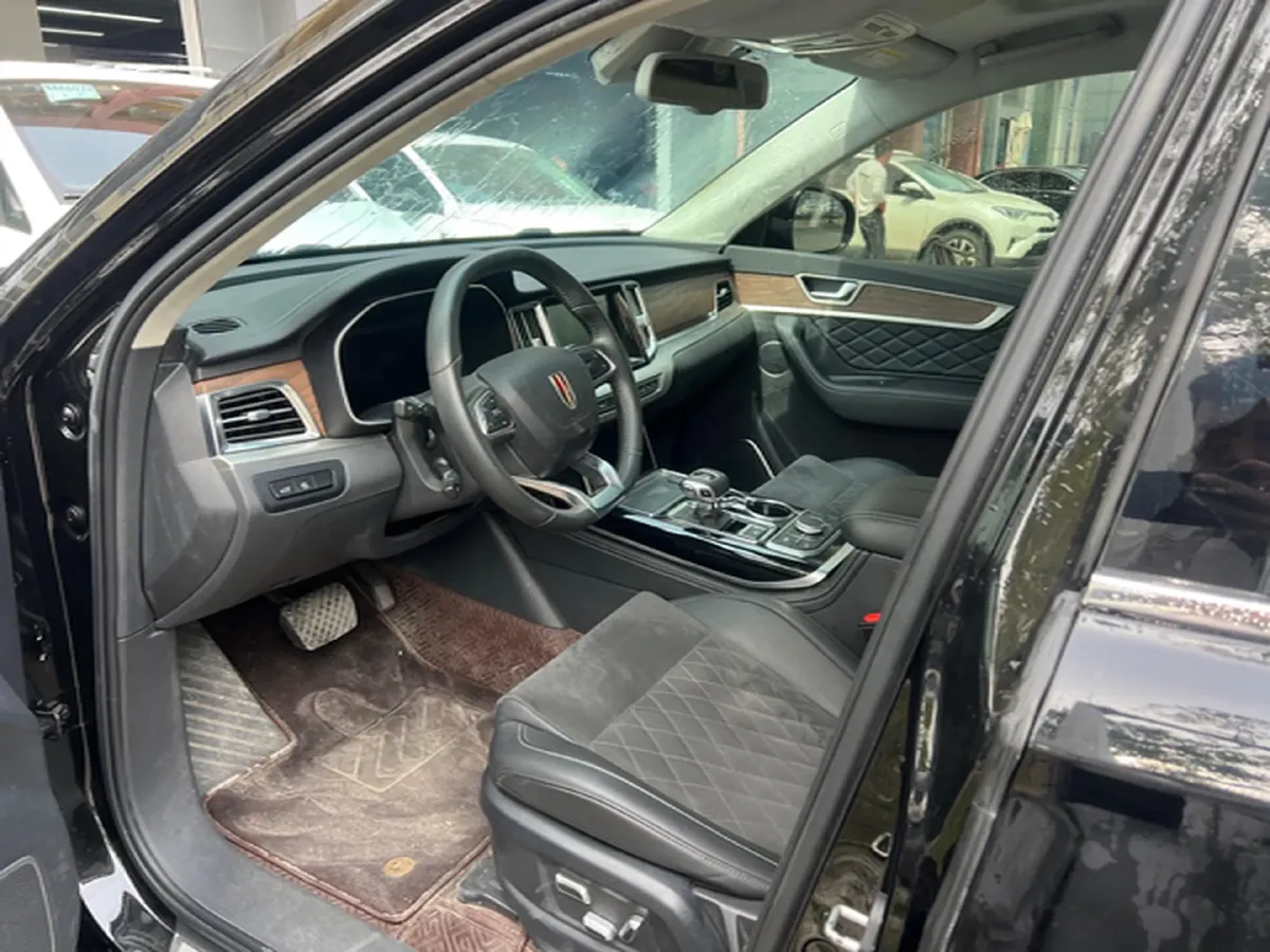 2022 HongQi HS7 2.0T 252HP L4 7DCT,autocango,china used car exporter,china ev exporter,chinese used car exporter,chinese used ev exporter