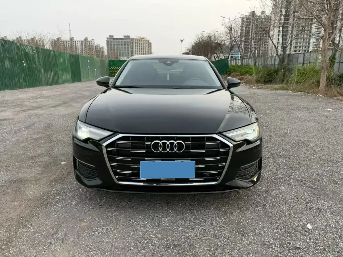 2021 Audi A6L 2.0T 190HP L4 7DCT,autocango,china used car exporter,china ev exporter,chinese used car exporter,chinese used ev exporter