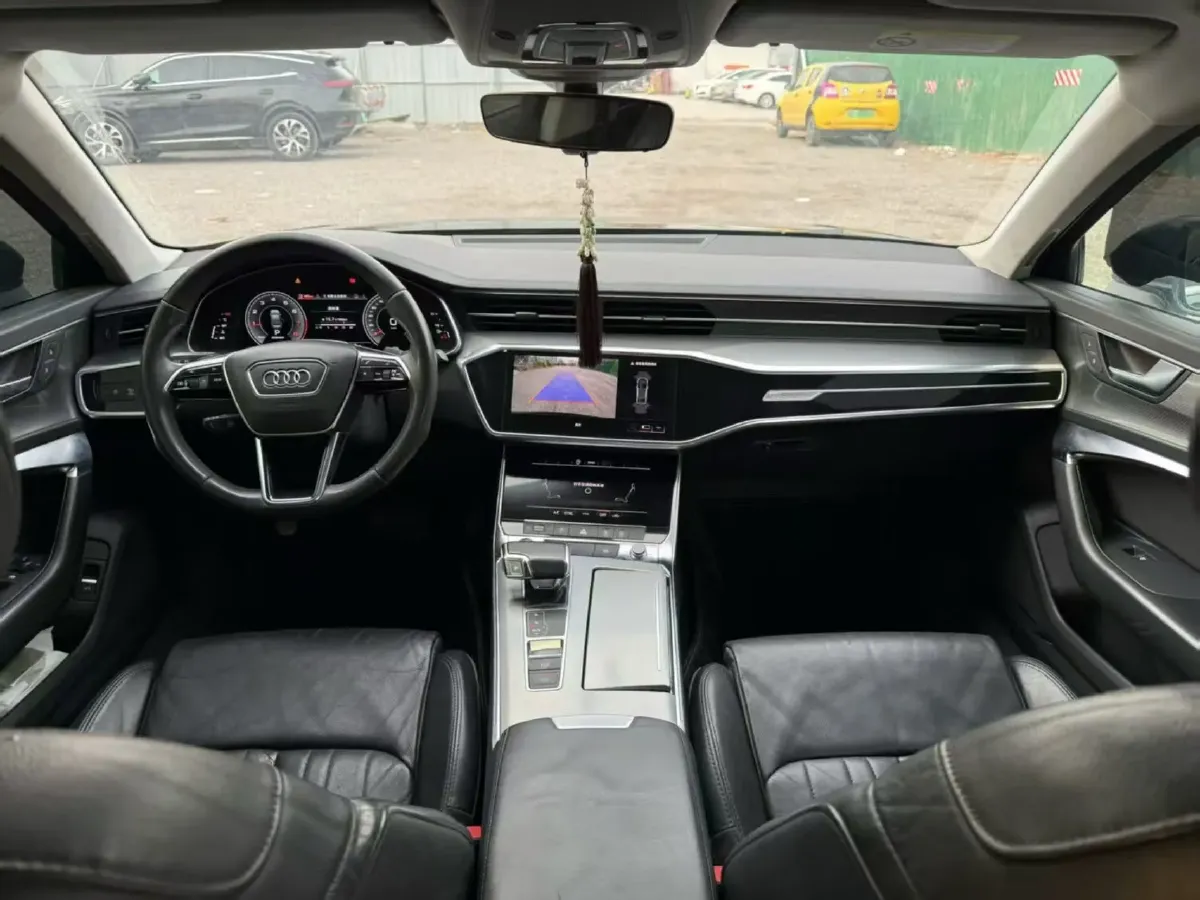 2021 Audi A6L 2.0T 190HP L4 7DCT,autocango,china used car exporter,china ev exporter,chinese used car exporter,chinese used ev exporter