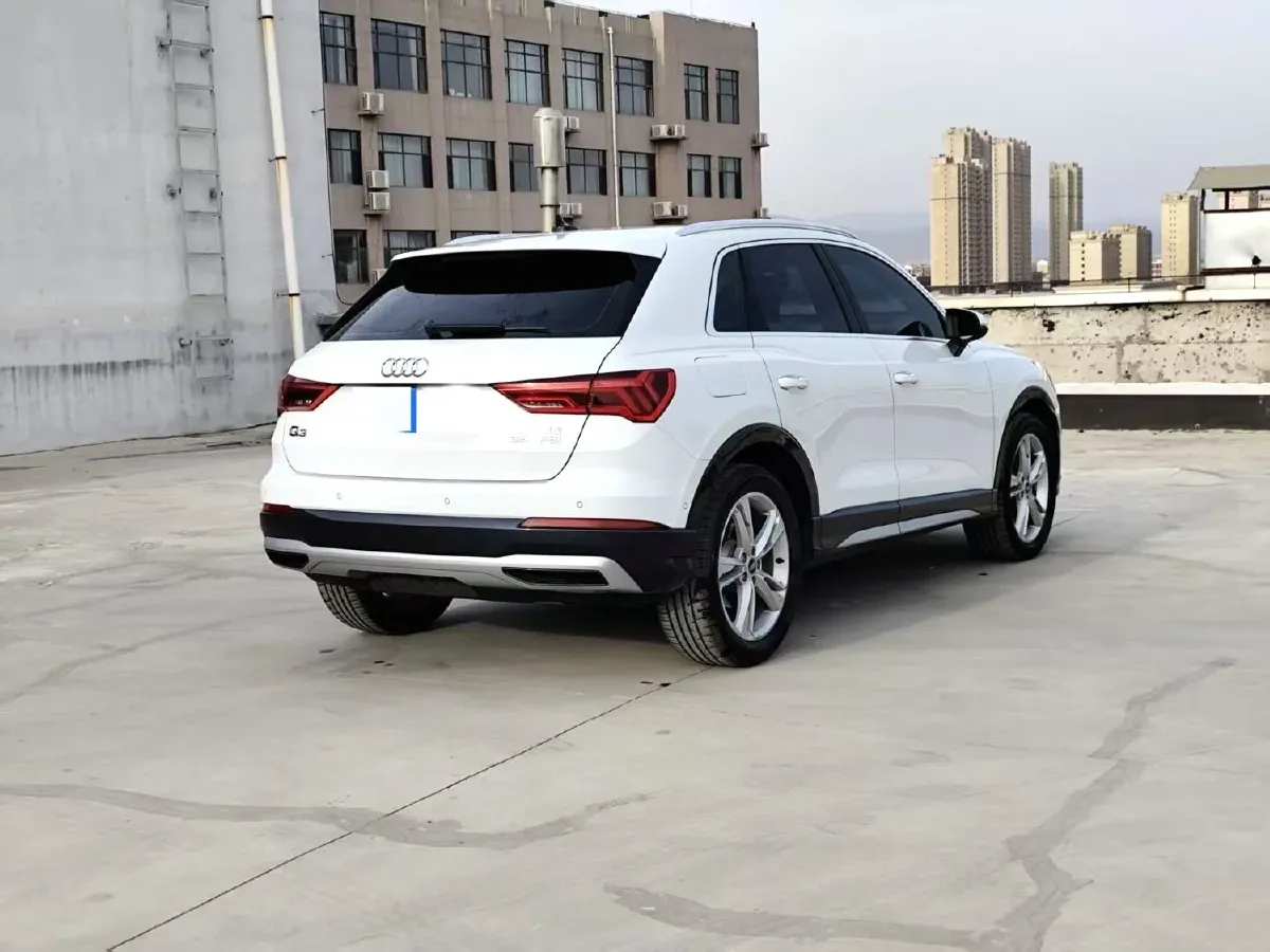2023 Audi Q3 1.4T 150HP L4 7DCT,autocango,china used car exporter,china ev exporter,chinese used car exporter,chinese used ev exporter