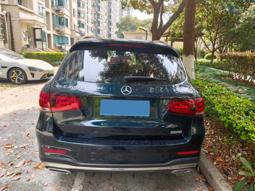 2021 Mercedes-Benz GLC Class 2.0T 258HP L4 9AT,autocango,china used car exporter,china ev exporter,chinese used car exporter,chinese used ev exporter