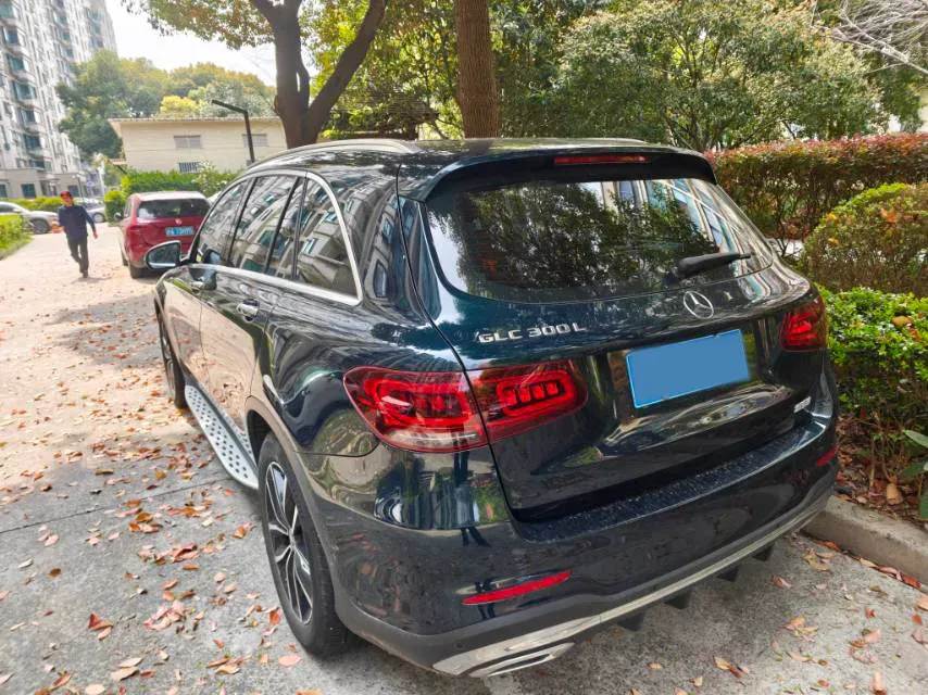 2021 Mercedes-Benz GLC Class 2.0T 258HP L4 9AT,autocango,china used car exporter,china ev exporter,chinese used car exporter,chinese used ev exporter
