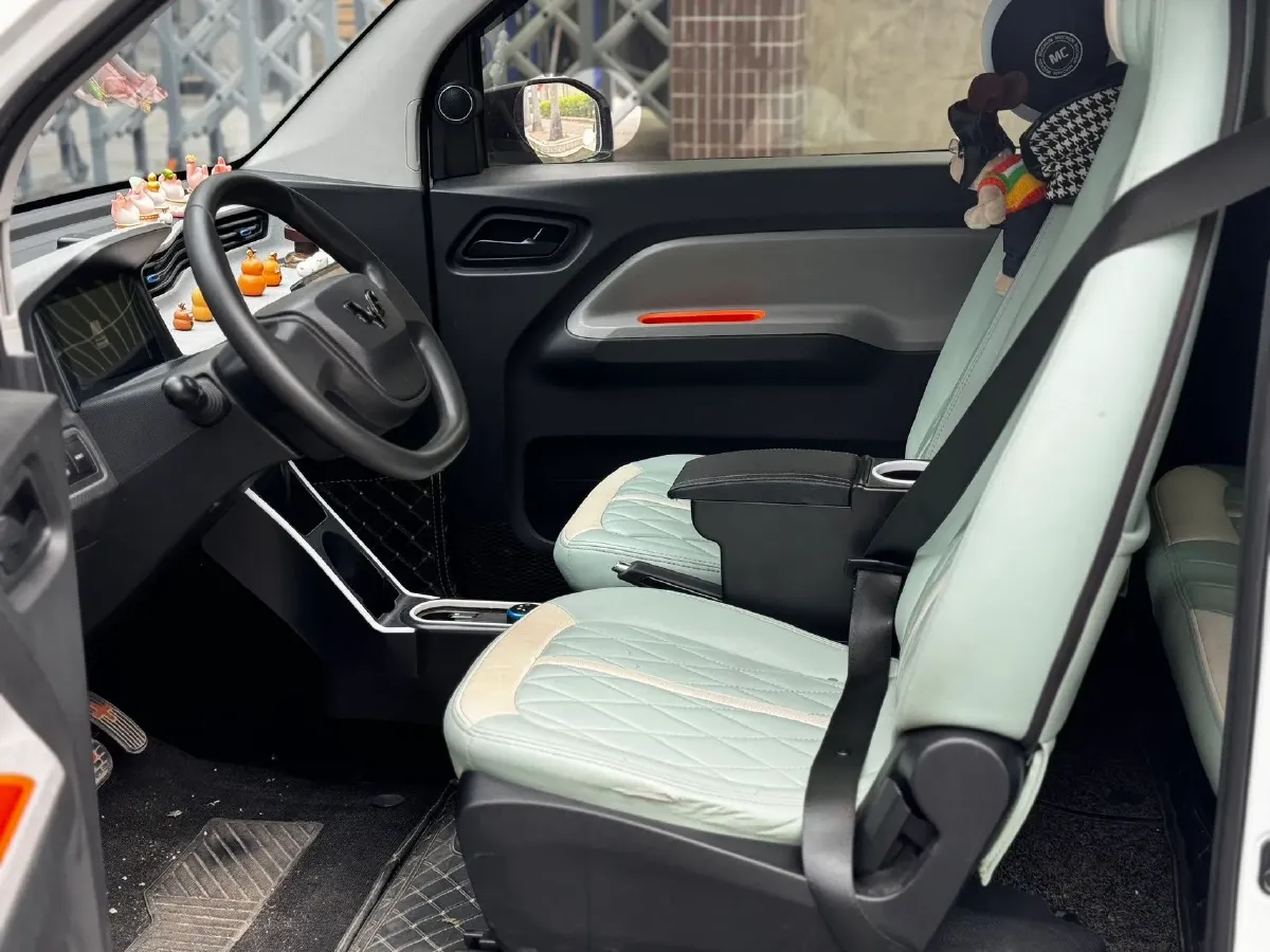 2020 WuLing HongGuang MINI EV BEV 9.3KWH,autocango,china used car exporter,china ev exporter,chinese used car exporter,chinese used ev exporter