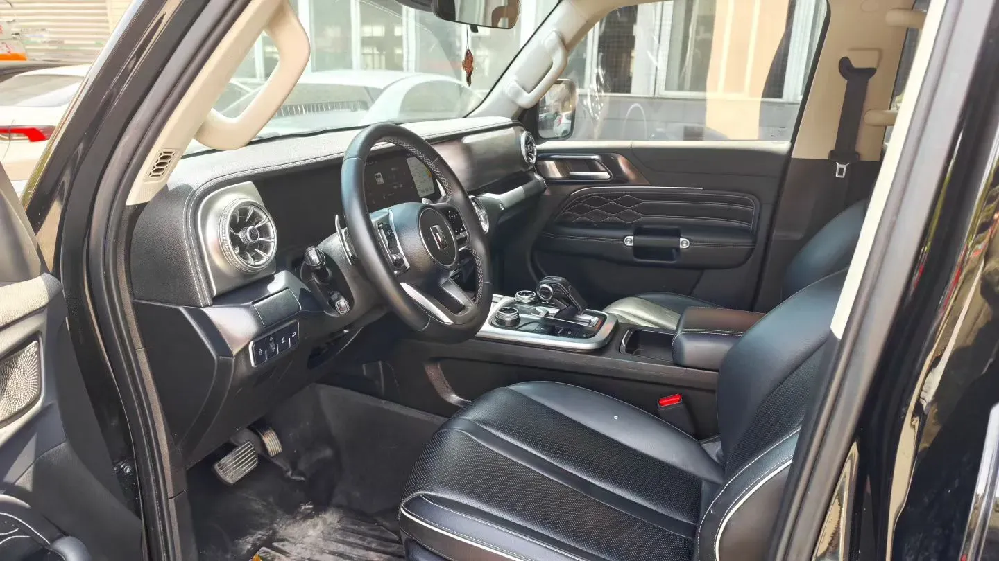 2024 Tank 300 2.0T 227HP L4 8AT,autocango,china used car exporter,china ev exporter,chinese used car exporter,chinese used ev exporter