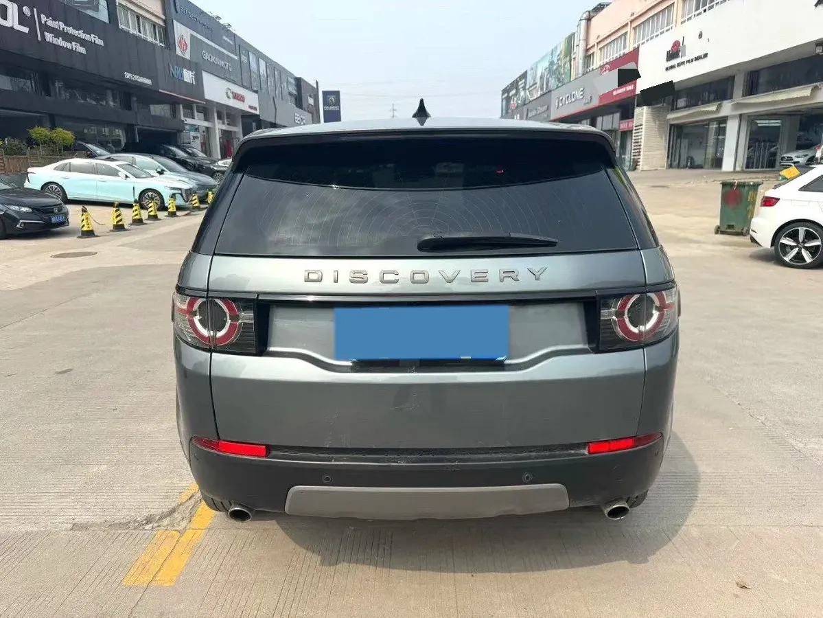 2018 Land Rover Discovery Sport 2.0T 241HP L4 9AT,autocango,china used car exporter,china ev exporter,chinese used car exporter,chinese used ev exporter