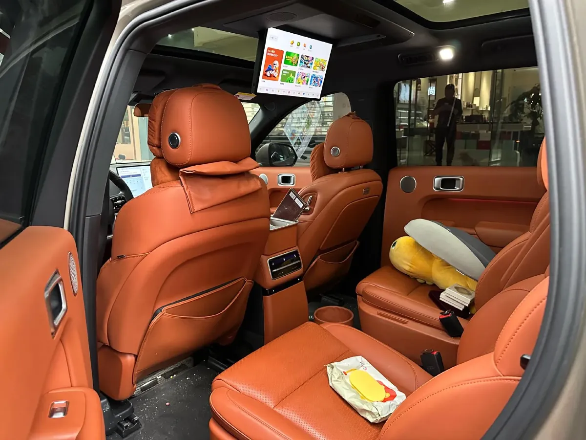 2022 Li L9 Range Extended 154HP REEV 42.6KWH,autocango,china used car exporter,china ev exporter,chinese used car exporter,chinese used ev exporter