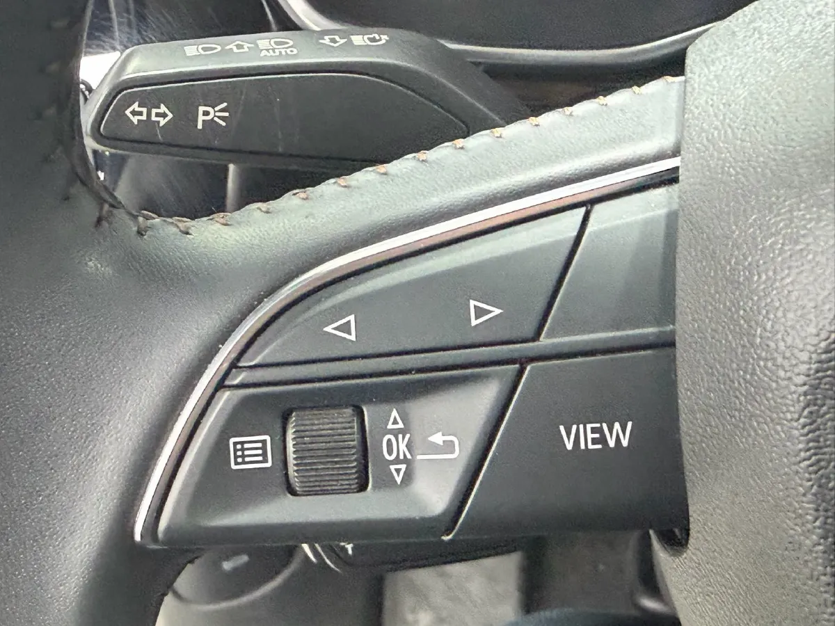 2022 Audi Q3 1.4T 150HP L4 7DCT,autocango,china used car exporter,china ev exporter,chinese used car exporter,chinese used ev exporter