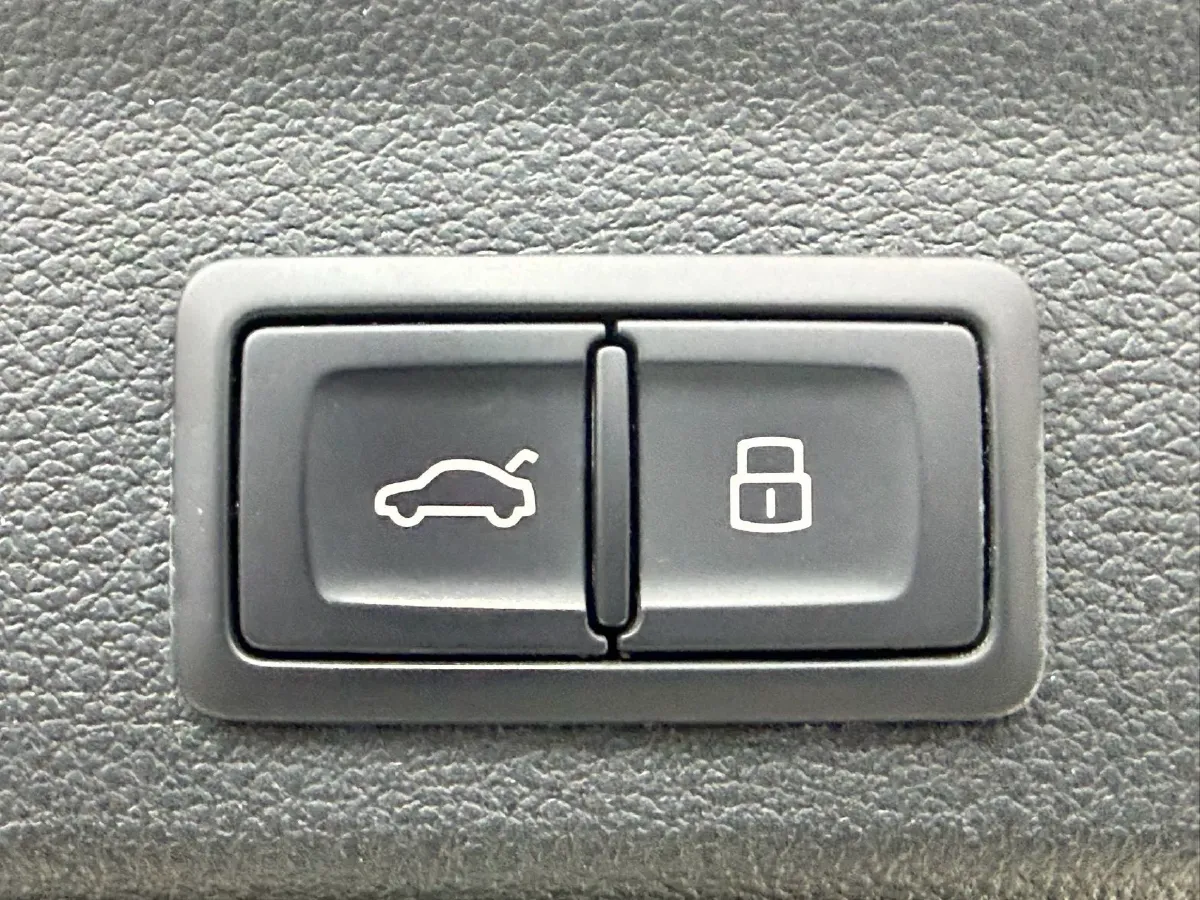 2022 Audi Q3 1.4T 150HP L4 7DCT,autocango,china used car exporter,china ev exporter,chinese used car exporter,chinese used ev exporter